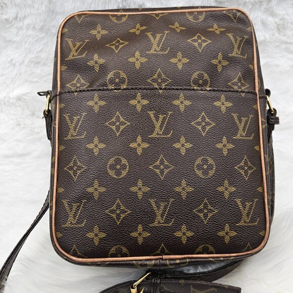 Louis Vuitton  Marceau MM Bag - Picture 1 of 16